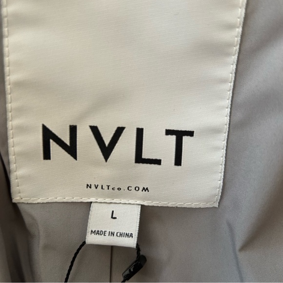 NVLT Faux Fur Coat Size L NWT - Picture 6 of 8